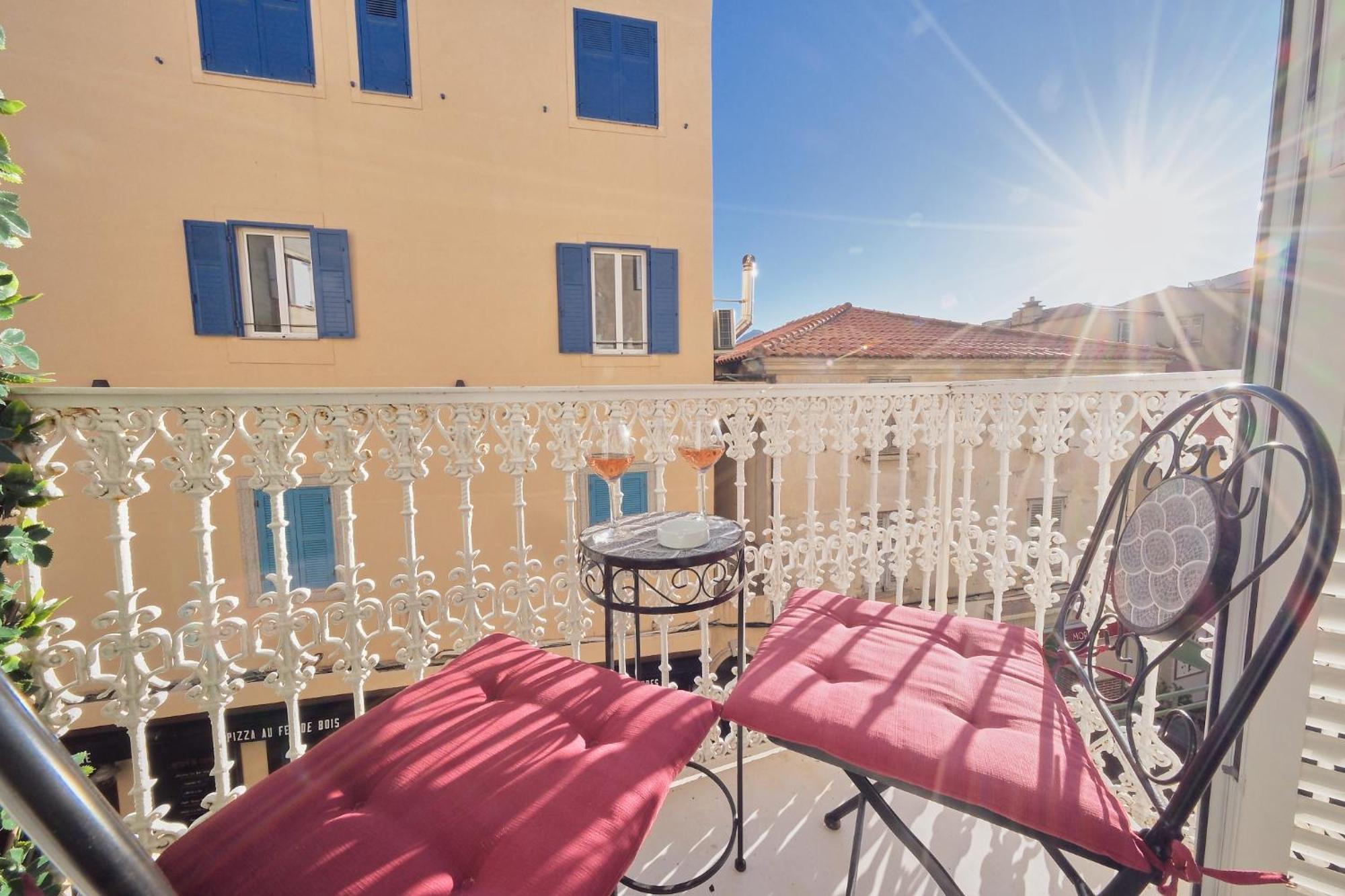 Le Magnolia Hotel Calvi  Exterior foto